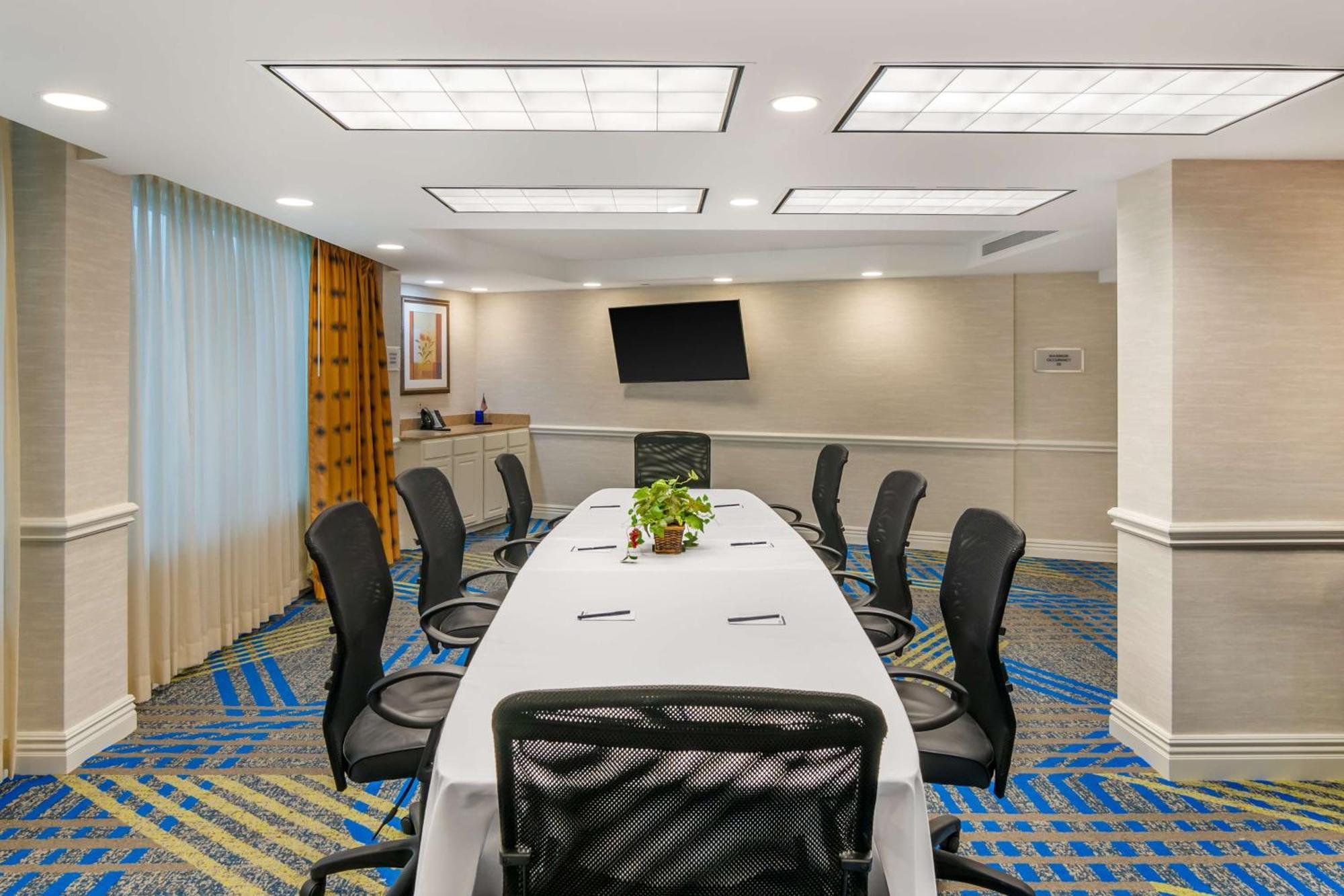 Doubletree By Hilton Jefferson City Zewnętrze zdjęcie